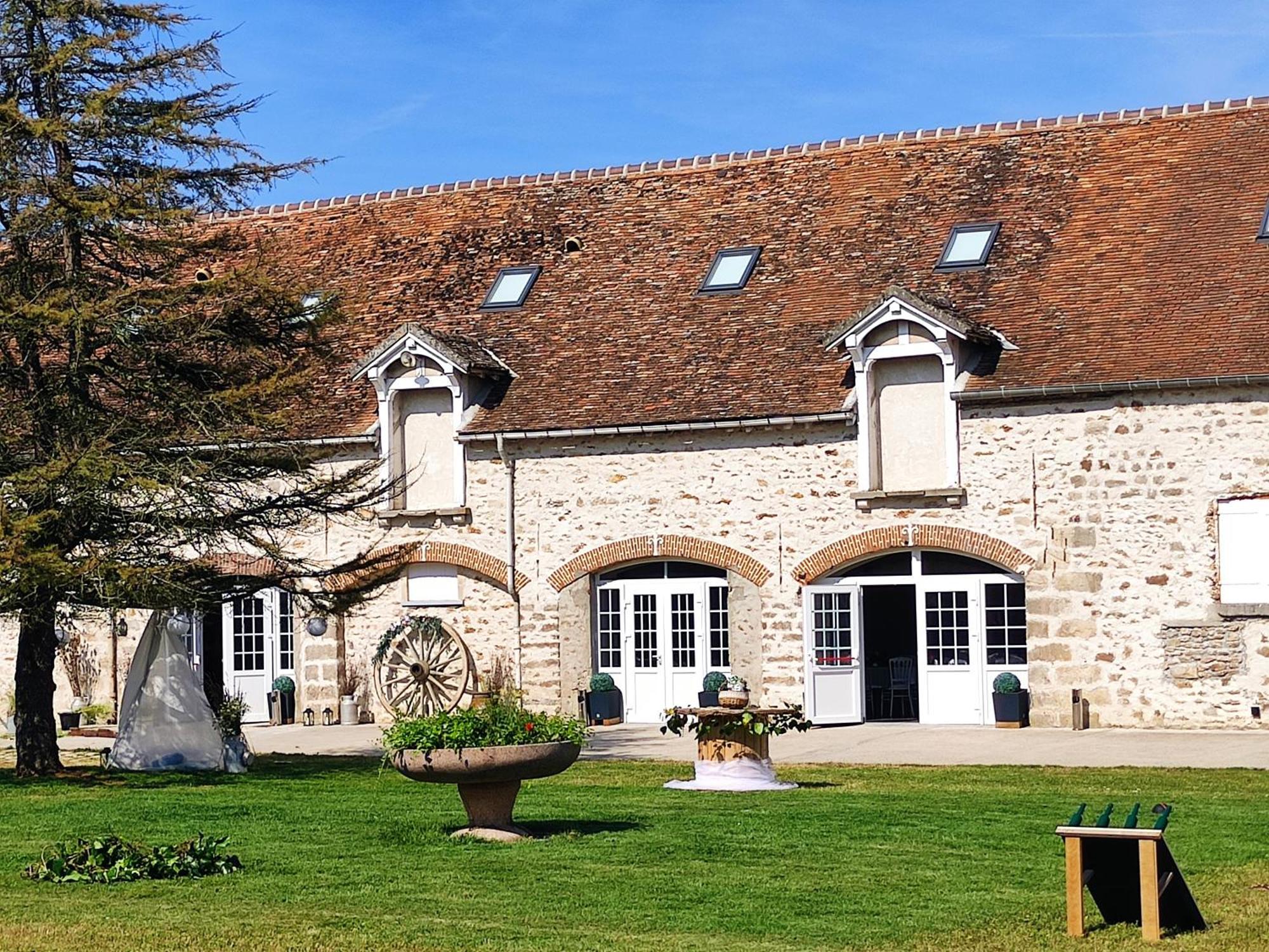לינה וארוחת בוקר Mormant Domaine De La Ferme De Mont מראה חיצוני תמונה